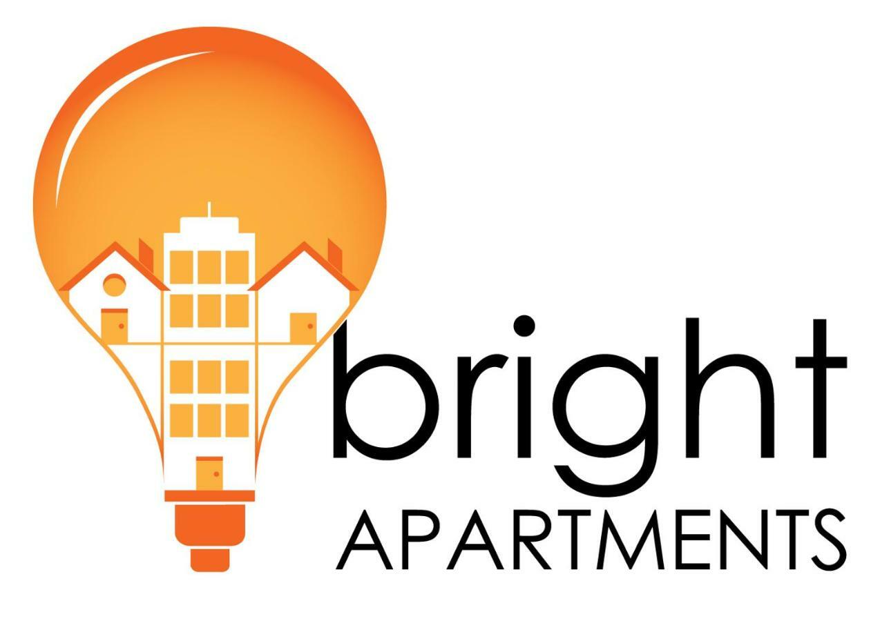 Bright Apartments Desenzano - Monte Grappa Desenzano del Garda Zewnętrze zdjęcie